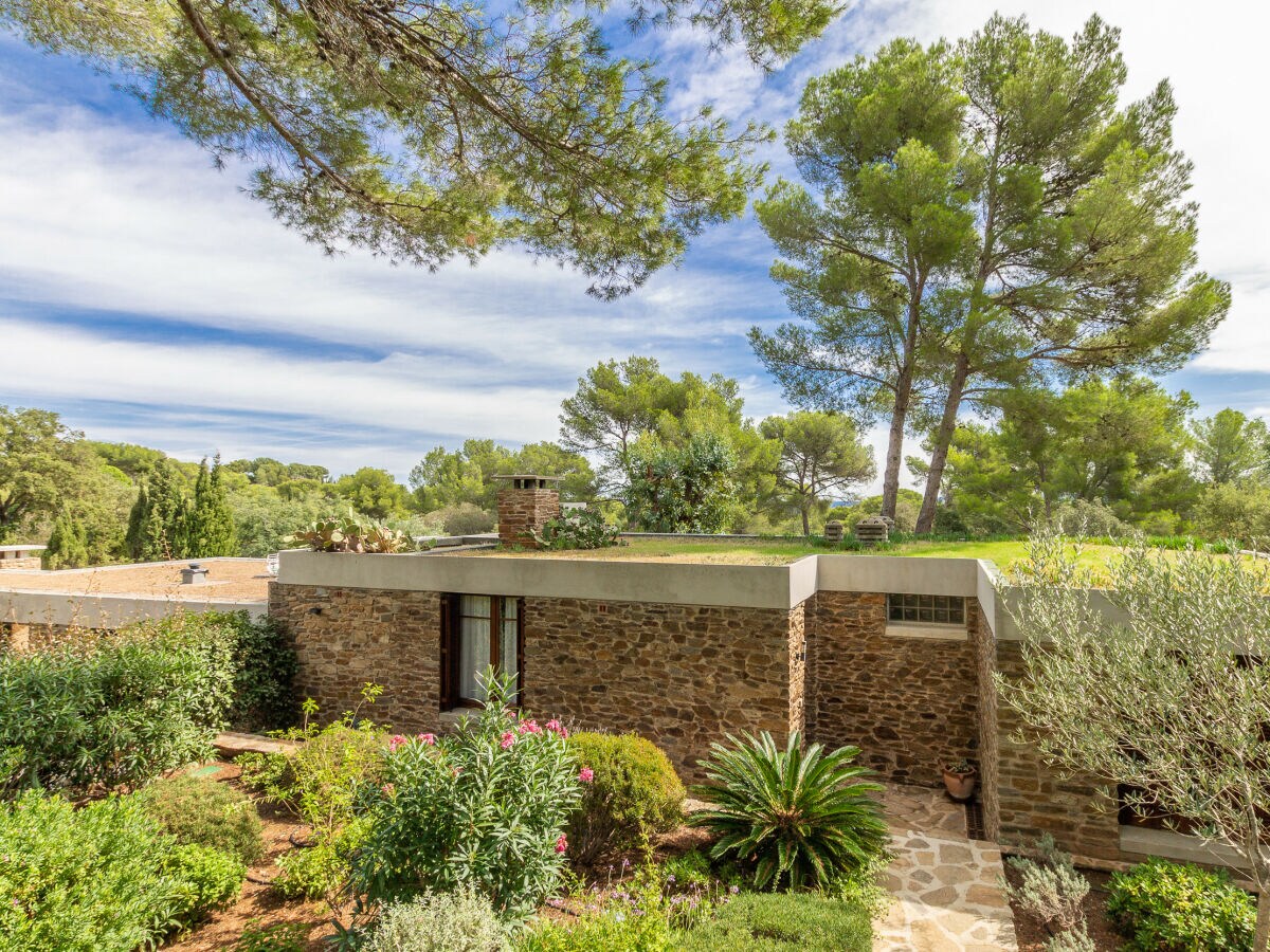 Villa Les Eucalyptus (6p) with pool at French Riviera - Outdoor photo 2