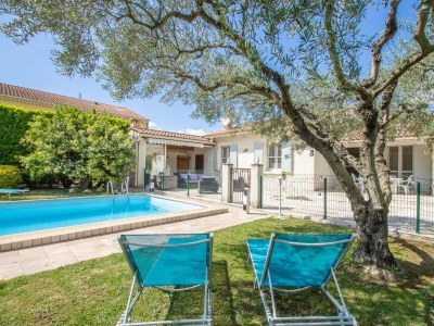 Holiday house Maillane (6p) with pool in Maillane - Provence - Outdoor photo 6