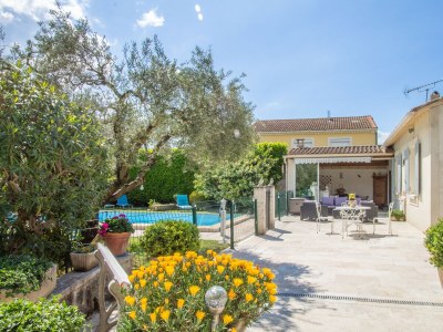 Holiday house Maillane (6p) with pool in Maillane - Provence - Outdoor photo 11