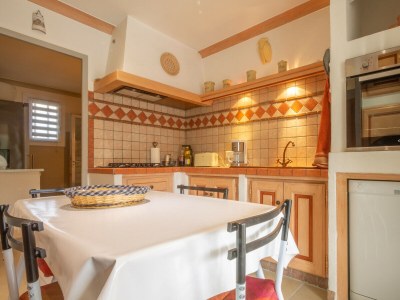 Holiday house Maillane (6p) with pool in Maillane - Provence - Features photo 31