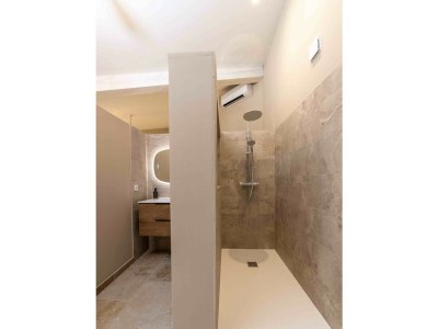 Villa Maison Belleviste - private swimming pool within w - Features photo 27