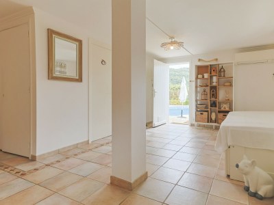 Villa Maison de Laurence (6p) with pool in the Provence - Features photo 36