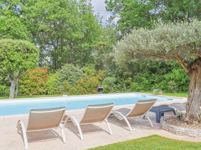 Villa Mas des Ecureuils (8p) with pool in Provence - Outdoor photo 13