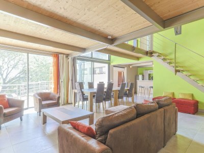 Villa Ousidou (8p) with pool in Avignon - Features photo 12