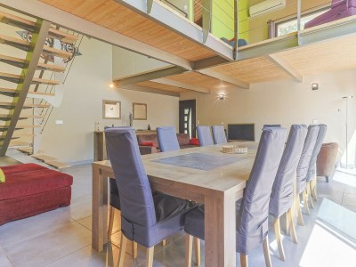 Villa Ousidou (8p) with pool in Avignon - Features photo 16