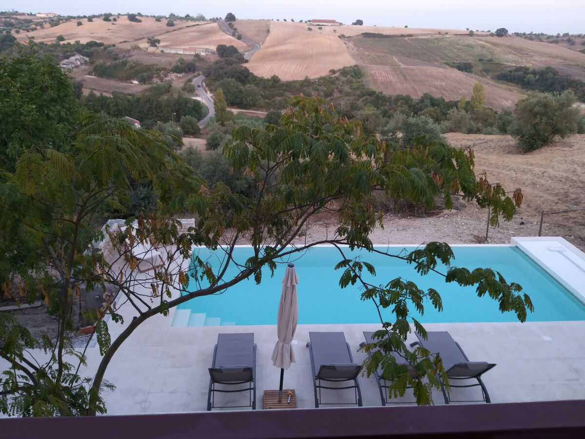 Villa Villa Abitureiras (6p) with pool in Santarém