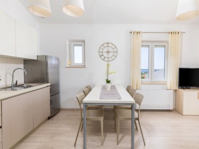 Villa Nina Two bedroom apartment with sea view balcony 4+2 - Features photo 8