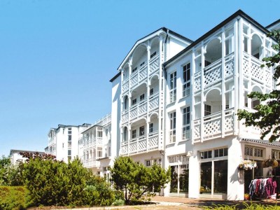 Apartment Ferienwohnungen im Seepark Sellin - Outdoor photo 2