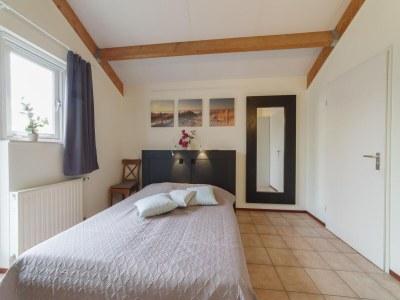 Holiday park Holiday Home in Quiet Park with Garden - Features photo 10