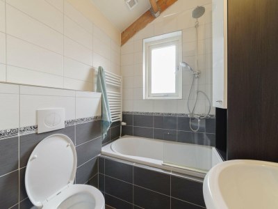 Holiday park Holiday Home in Quiet Park with Garden - Features photo 13