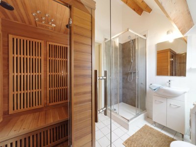 Holiday park Holiday Home in Quiet Park with Garden - Features photo 14