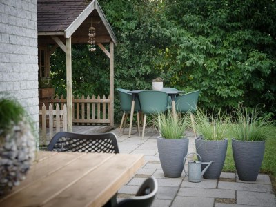 Holiday park Holiday Home in Quiet Park with Garden - Outdoor photo 5