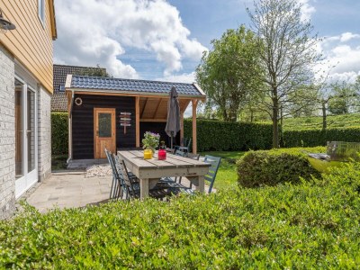 Holiday park Ferienhaus am Meer mit Sauna in Wemeldinge - Holiday park