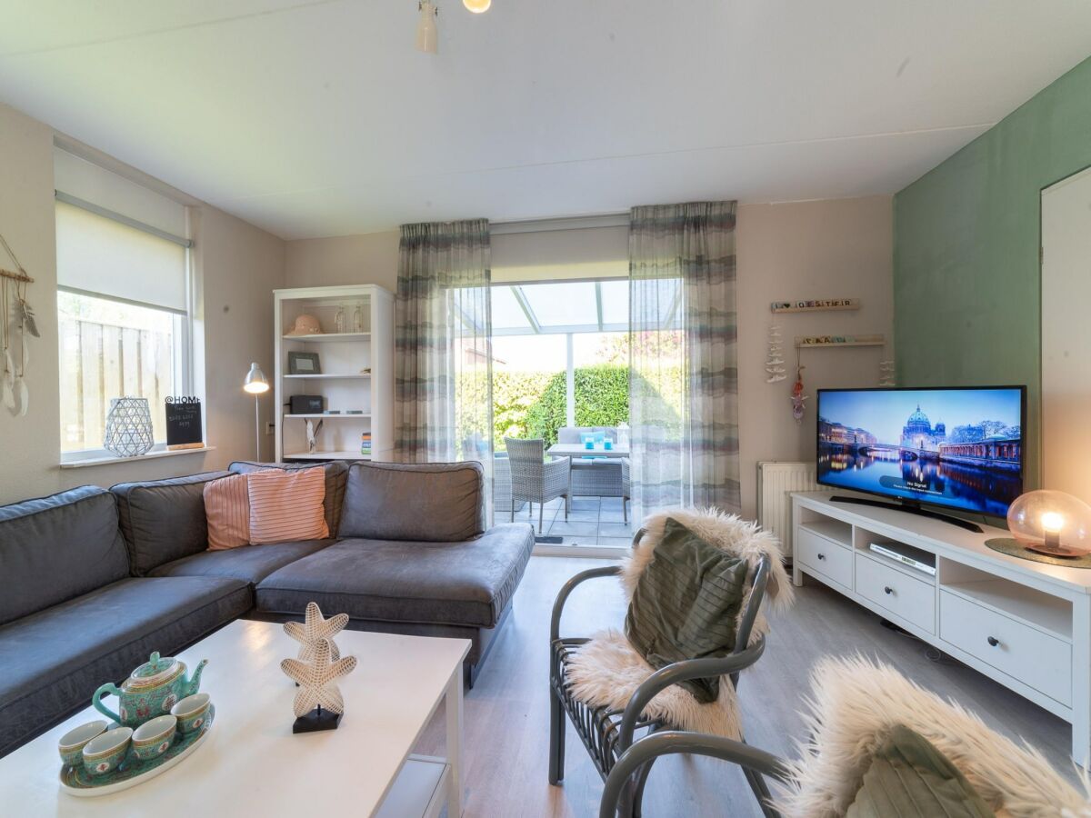 Holiday park Ferienhaus in Zeeland nahe Stränden