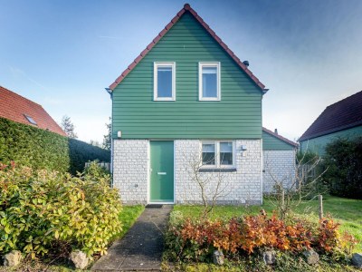 Holiday park Detached Home in Zeeland near the Coast - Outdoor photo 10