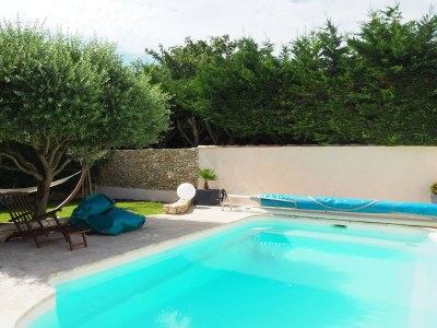 Holiday house Holiday Home in Pertuis with Private Pool - Outdoor photo 4