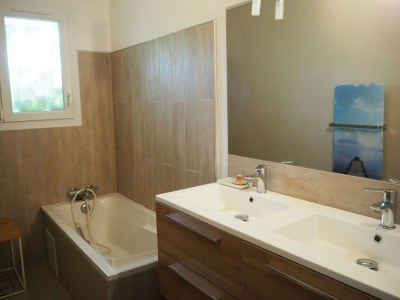 Holiday house Holiday Home in Pertuis with Private Pool - Features photo 22