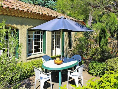 Holiday house Salon-de-Provence Villa Stay in Bouches du Rhône - Holiday house
