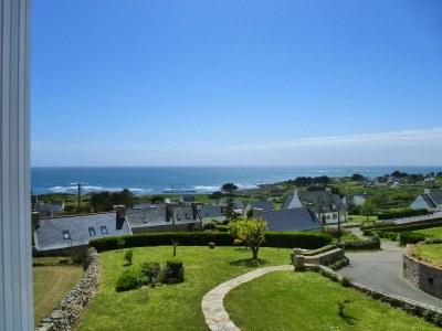 Holiday house Holiday Home in Plouhinec with Sea Views - Outdoor photo 2