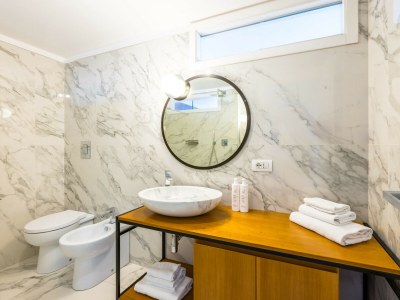 Holiday house Piazza Miraglia - Apartment and Rooms 02 - Features photo 18