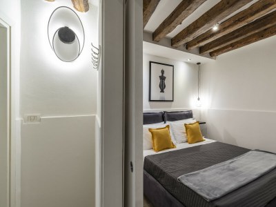 Apartment Accademia II - Features photo 13