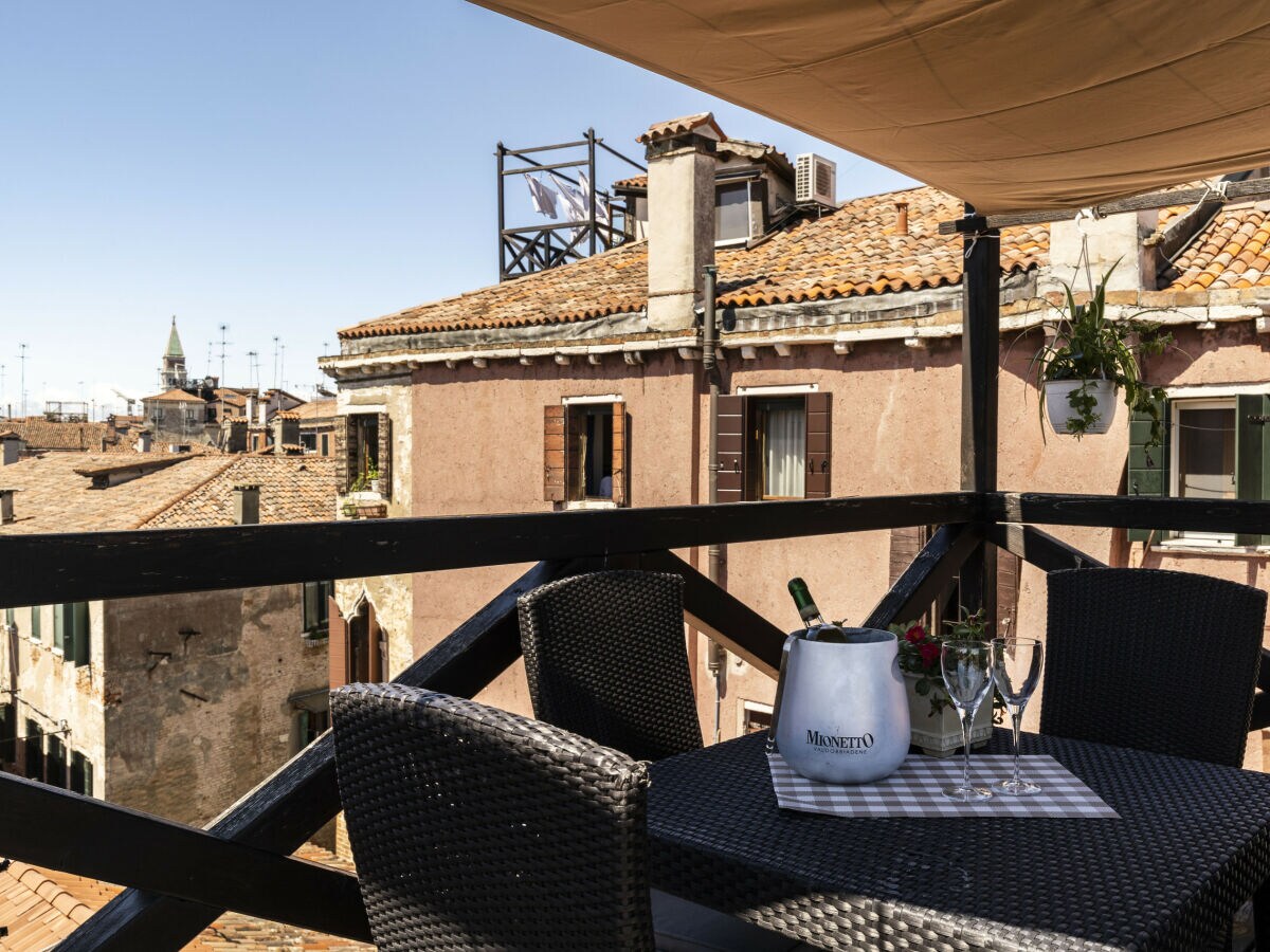 Apartment Al Campanile View & Terrace - LOCZ - Outdoor photo 2