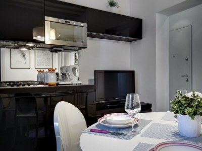 Apartment Biennale - Features photo 14