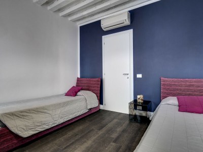 Apartment Biennale - Features photo 18