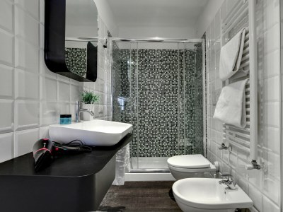 Apartment Biennale - Features photo 31