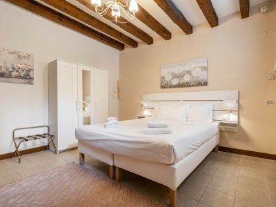 Holiday house Residenza Centopietre - Camera Pink - Features photo 12