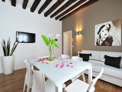Apartment Colleoni Holidays 2 - Features photo 3