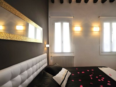 Apartment Colleoni Holidays 2 - Features photo 8