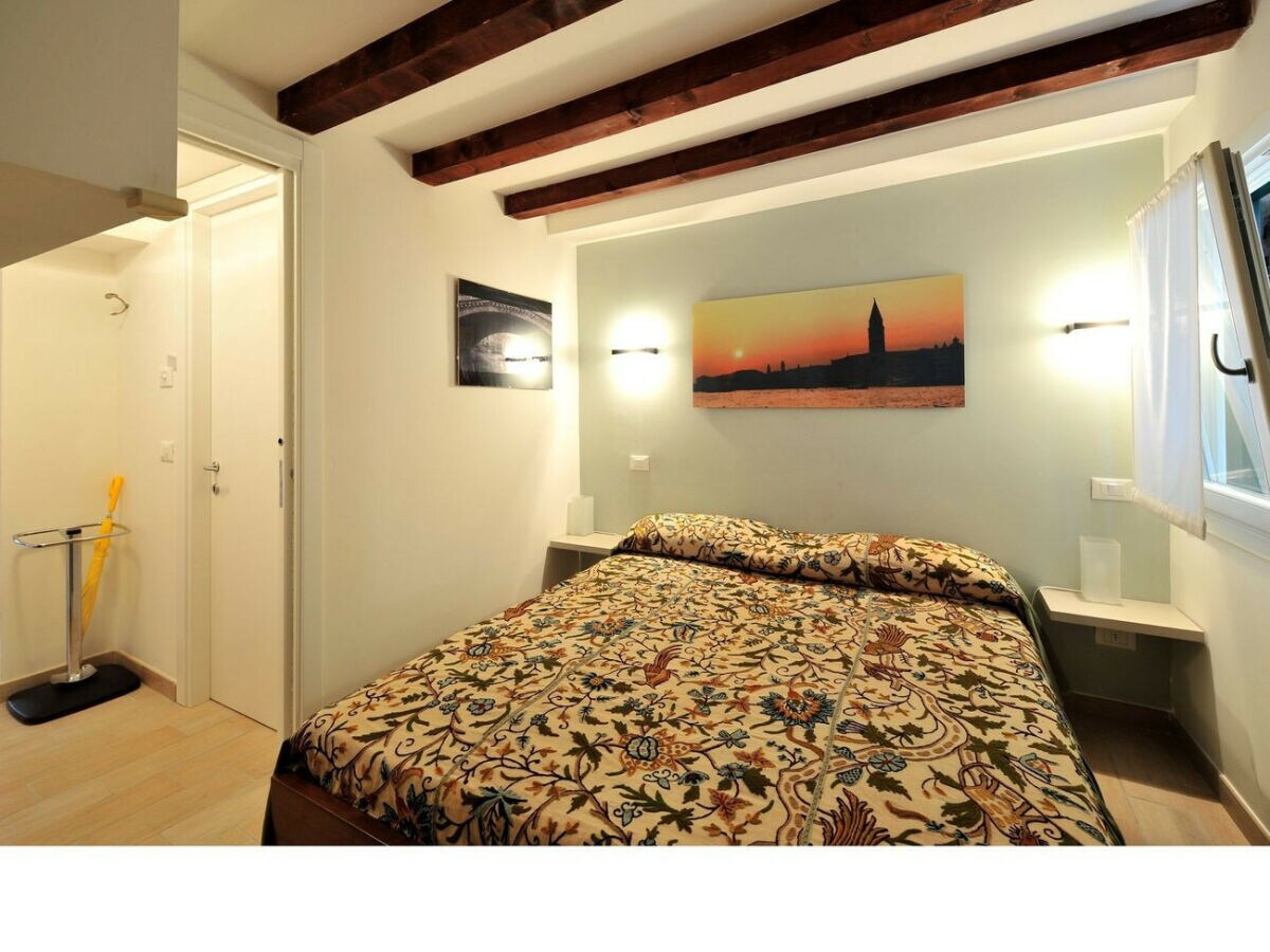 Apartment Creme Caramel - Features photo 2