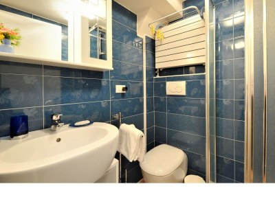 Apartment Creme Caramel - Features photo 6