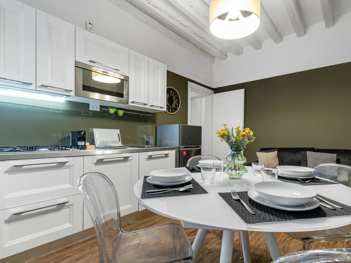 Apartment Gold Apartment - Features photo 3