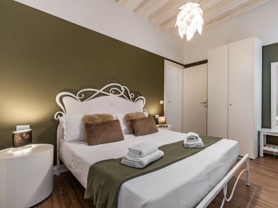 Apartment Gold Apartment - Features photo 4