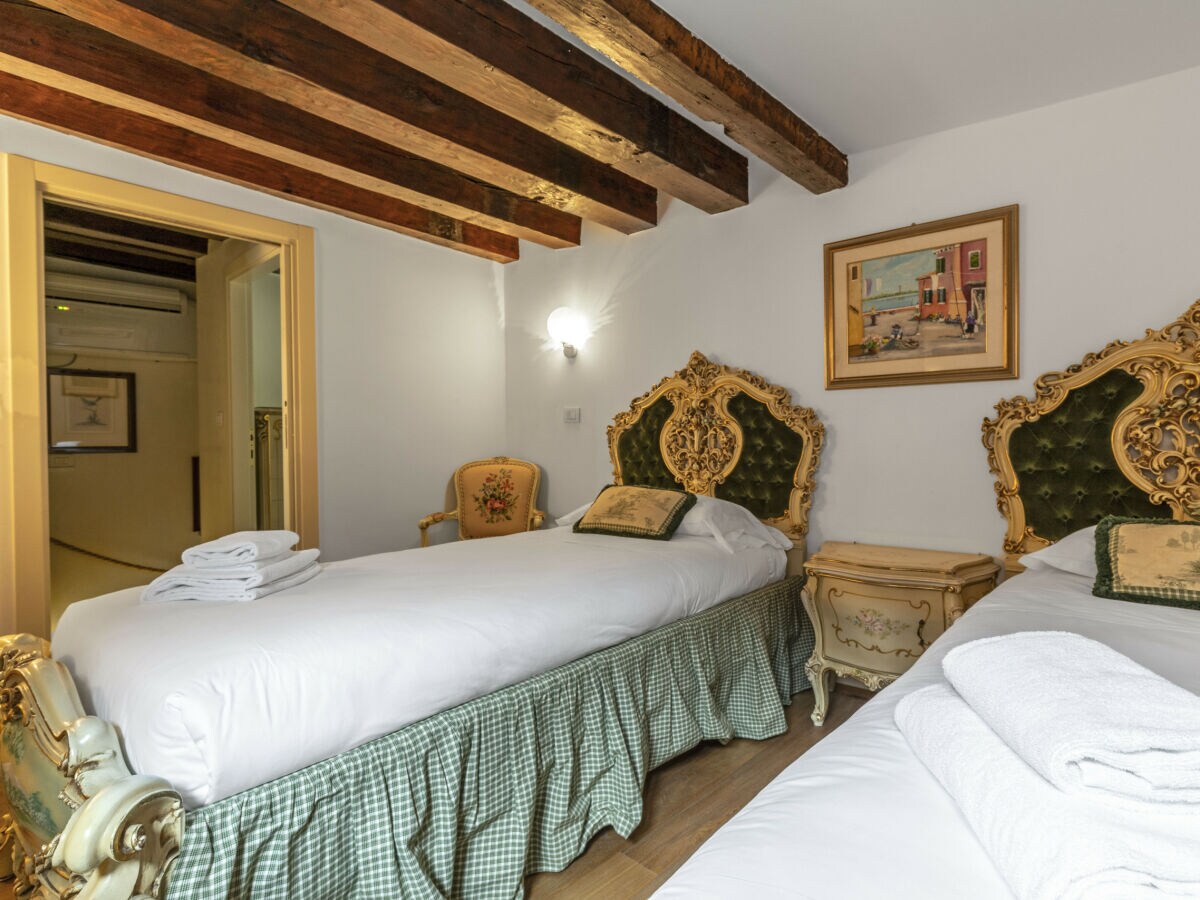 Apartment Gondola Luxury Apartment - Features photo 4