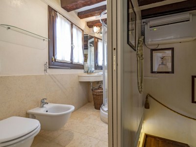 Apartment Gondola Luxury Apartment - Features photo 29