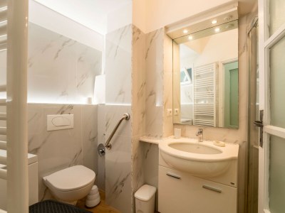 Apartment Limonta Lakeview Apartment - Features photo 22