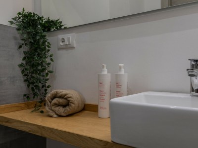 Apartment Madama Cristina 67 - Casa Fiore - Features photo 22