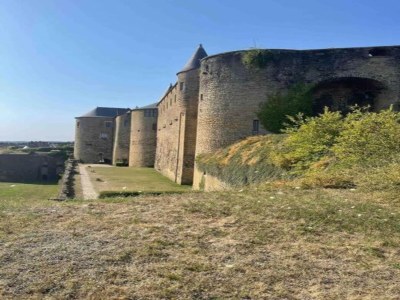 Apartment Stilvoller Aufenthalt im Zentrum von Sedan - Environment photo 28