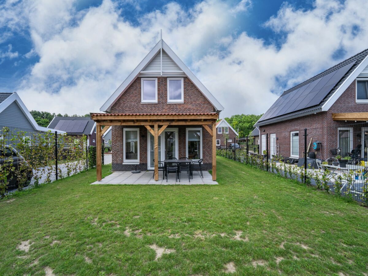 Holiday house Ferienhaus Simonshaven am Seeufer - Outdoor photo 4