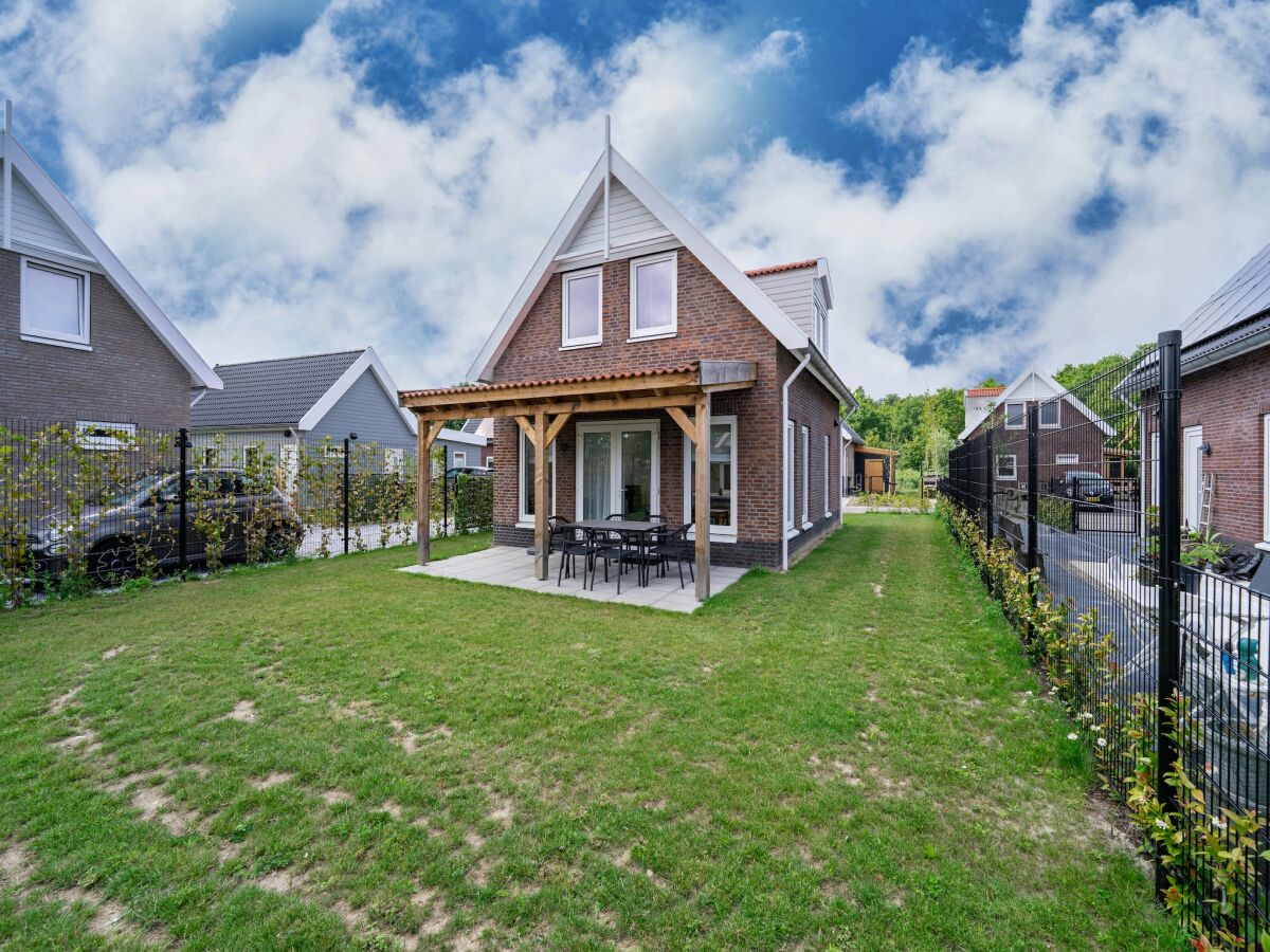 Holiday house Ferienhaus Simonshaven am Seeufer - Outdoor photo 5