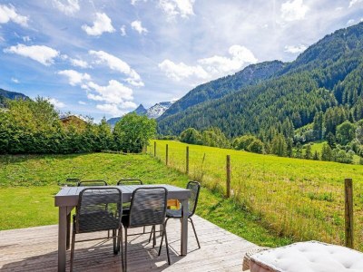 Chalet Chalet in Moulin with Sauna & Stunning Views - Outdoor photo 4