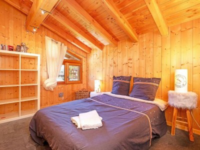 Chalet Chalet in Moulin with Sauna & Stunning Views - Features photo 13