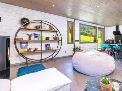 Chalet Chalet in Moulin with Sauna & Stunning Views - Features photo 19