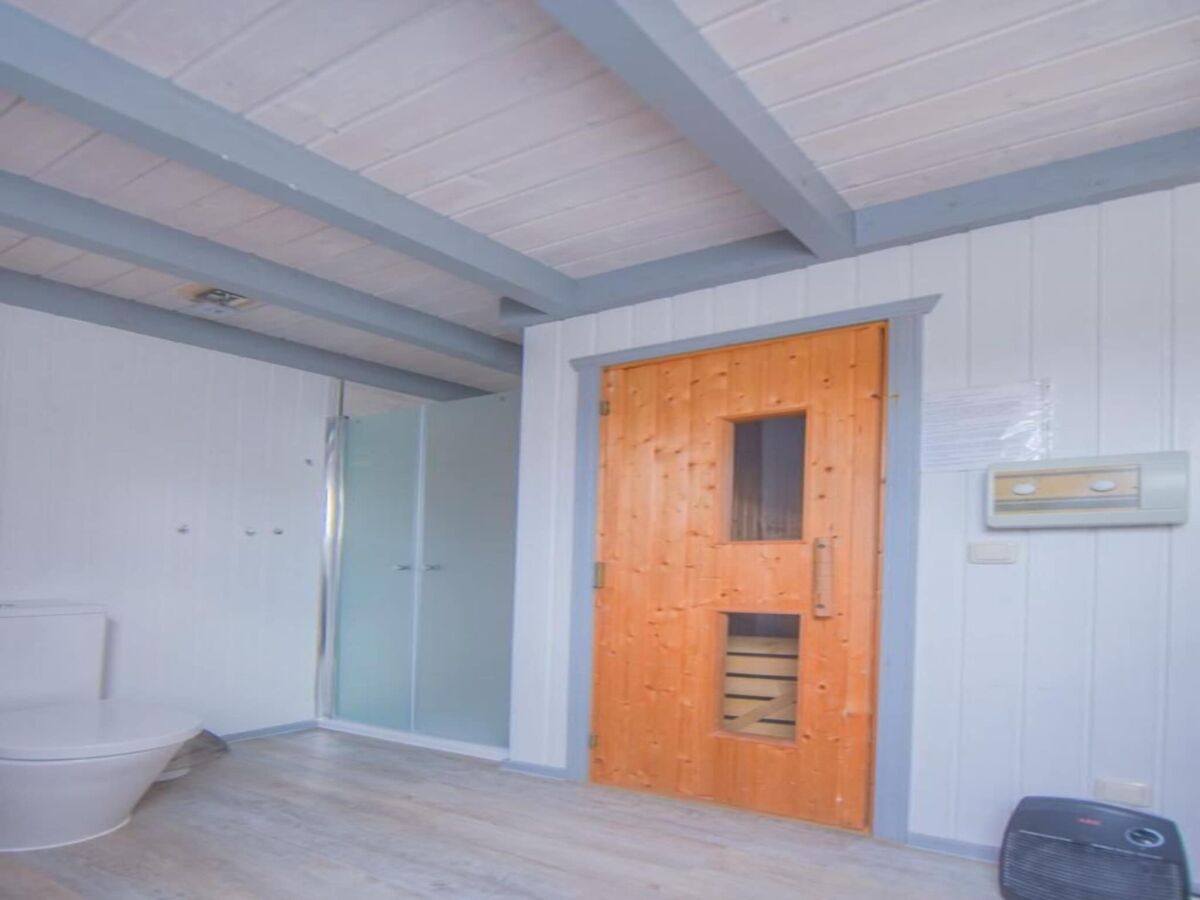 Holiday house Ferienhaus im Ferienpark Mirow - Features photo 3