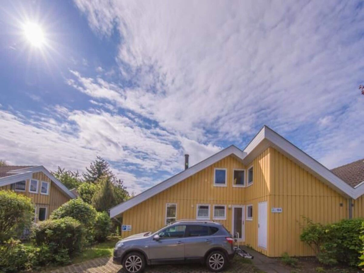 Holiday house Ferienhaus im Ferienpark Mirow - Outdoor photo 2