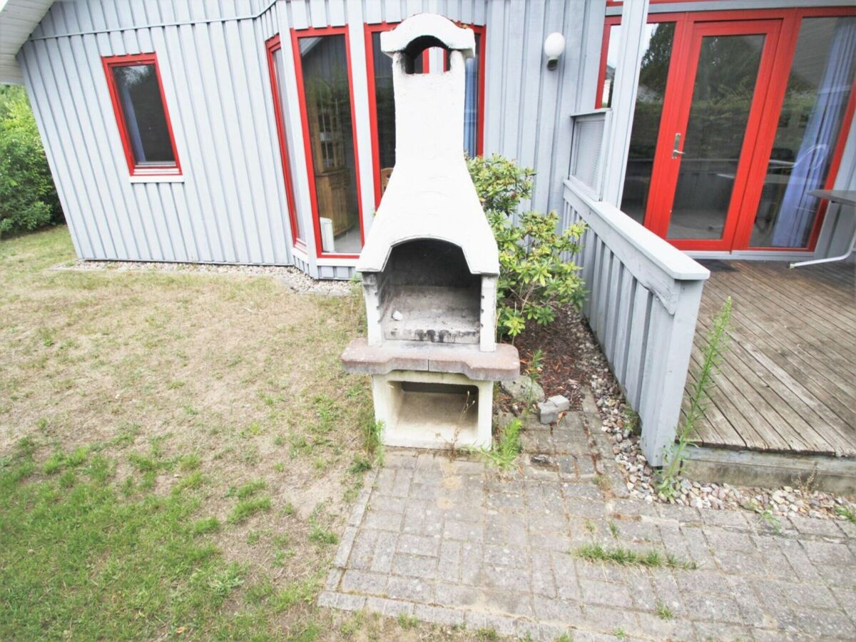 Holiday house Ferienhaus im Ferienpark Mirow - Outdoor photo 2