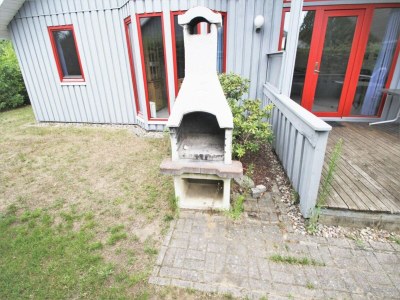 Holiday house Ferienhaus im Ferienpark Mirow - Outdoor photo 2